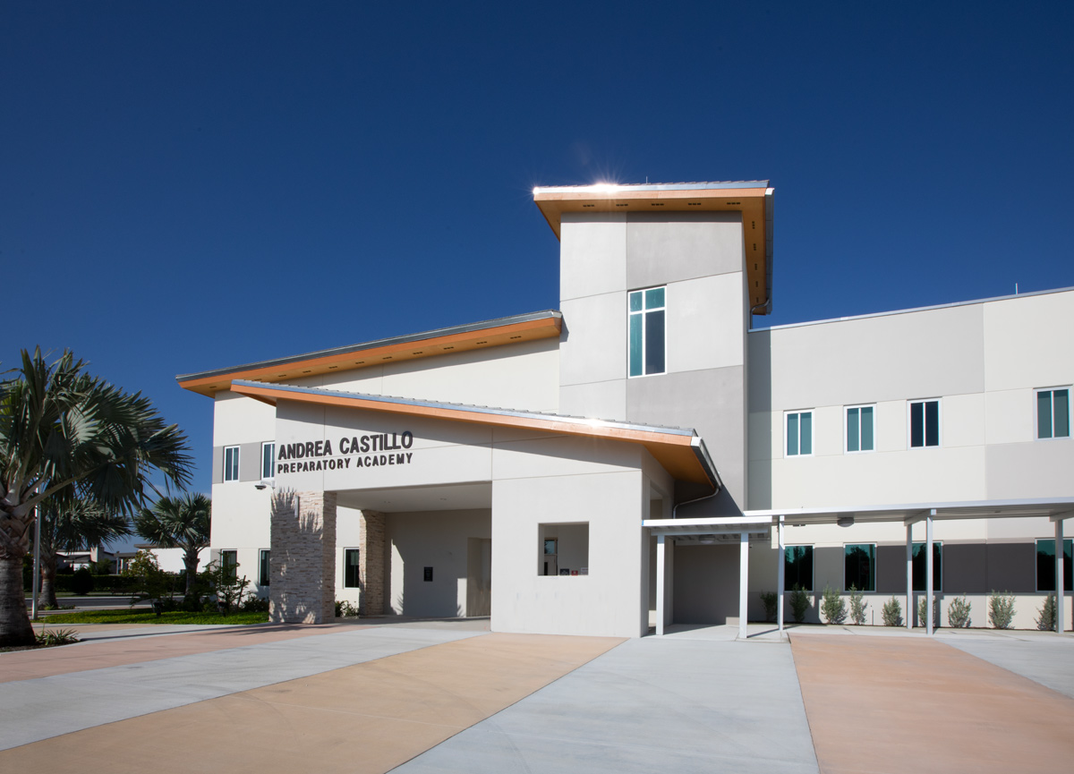 Architectural entrance view of Andrea Castillo K8 school.